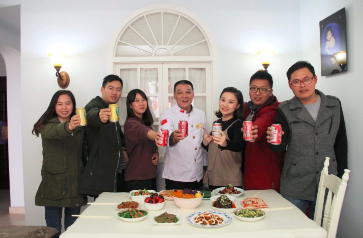 食尚新煮义——新东方老师教你做美味年夜饭