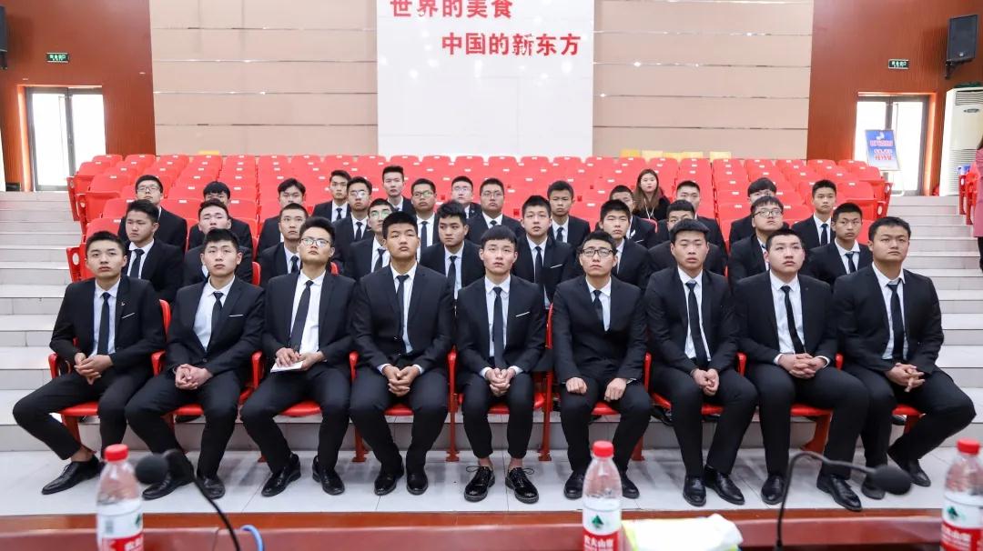 赢在起跑线,抢在就业前 | 来安徽新东方,抢跑2021年!