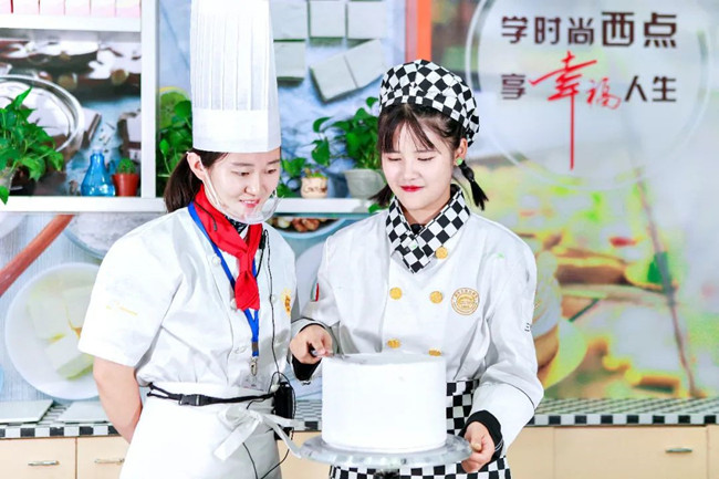 初高中女生现在学什么好?