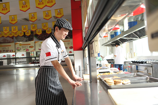 叶宁宁:听从内心,沿着西餐梦一路到底