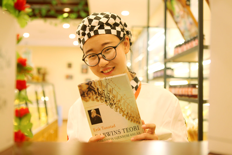 ��ЦŮ������Ƚ���ڰ����¶��������˸��õ��Լ�