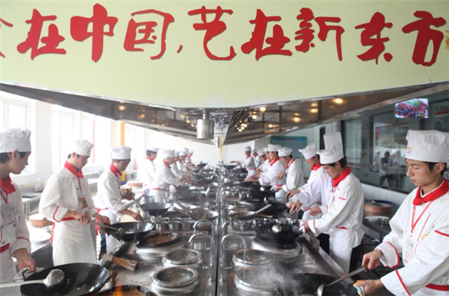 2018不想继续上初中,为什么选择学厨师?