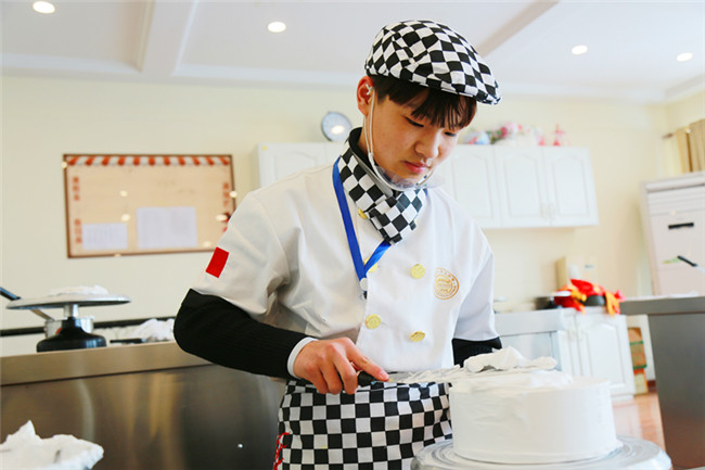 【新生故事】王灿宝:15岁开启了自己的逐梦之旅