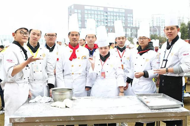 一元复始,大地回春——安徽新东方师生共度元宵佳节