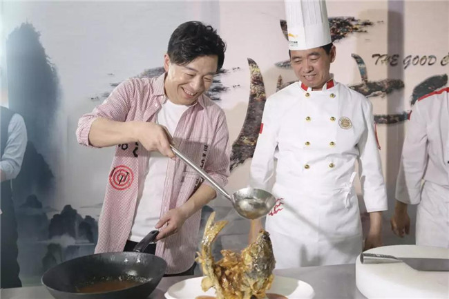 【以三十周年为契机,办百年烹饪名校】新东方烹饪教育三十周年盛典成功举办