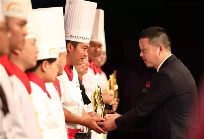 【以三十周年为契机,办百年烹饪名校】新东方烹饪教育三十周年盛典成功举办