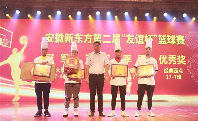 惊艳skr!这场国庆文艺汇演太走心了!