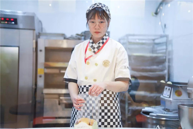 【新生访谈】许瑞婷:拒绝温室!15岁小姐姐的独立人生是从这里开始养成的!