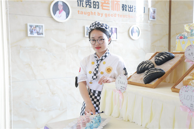 在学习蛋糕制作培训班的选择上,这几点要格外注意!
