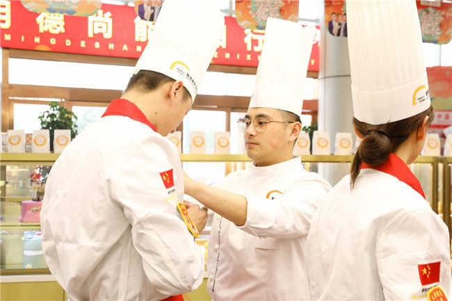 食之初体验:《长安十二食辰》舔屏瞬间回顾