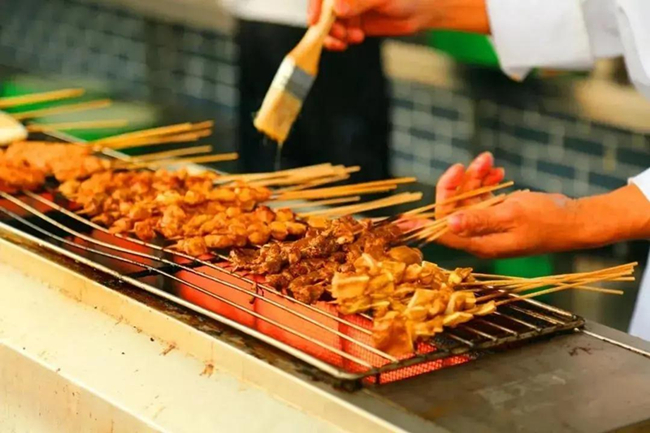 2021年餐饮创业该怎么做?满满干货让你白拿!