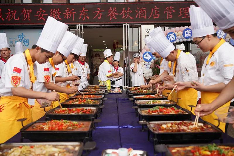 现在学烹饪技术还有前途吗?未来就业怎么样?