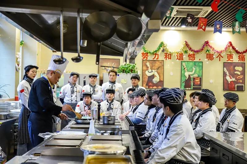 名额紧张!!!安徽新东方2021年春季预报名火热进行中!