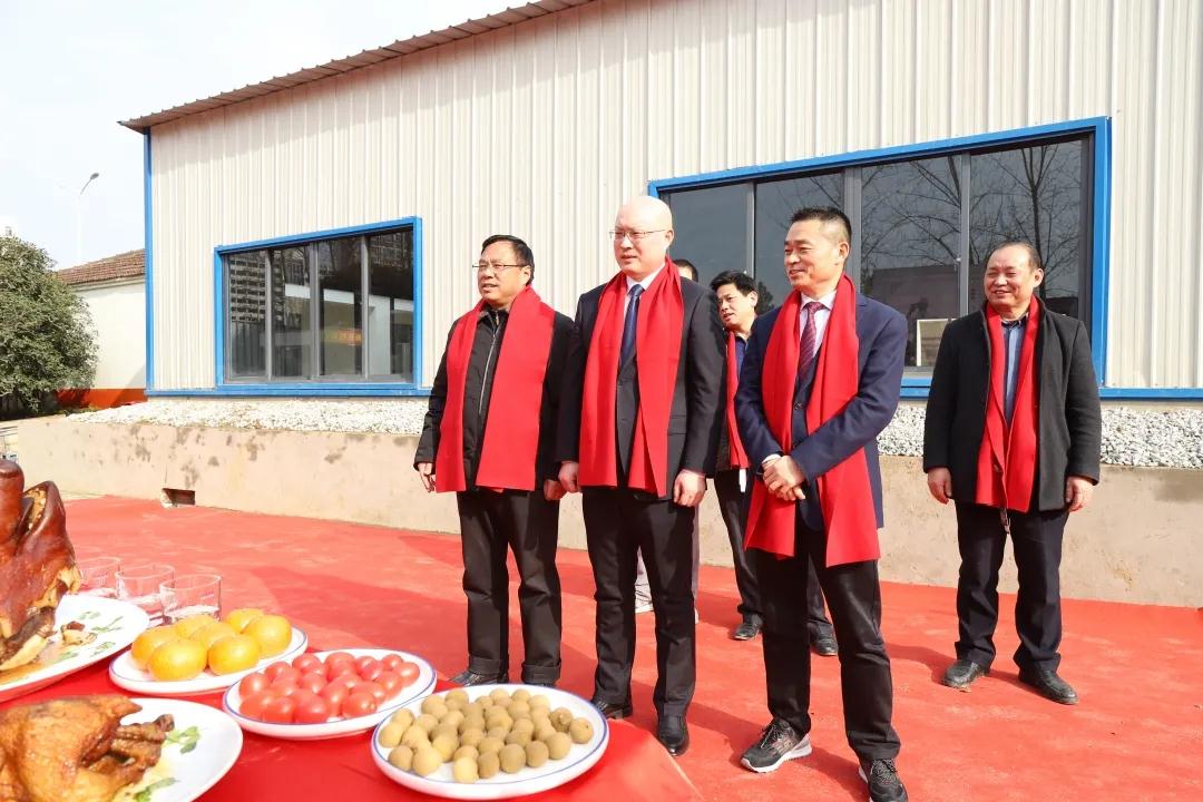 大事!安徽新东方酿酒专业首批原浆白酒诞生啦!