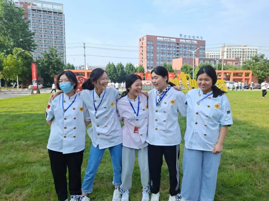 小萌新们,在安徽新东方开启新的学习生活!