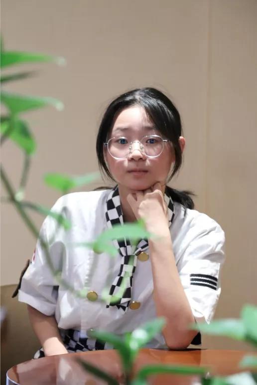 【新生故事】开朗又活泼,用西点来筑甜蜜梦想