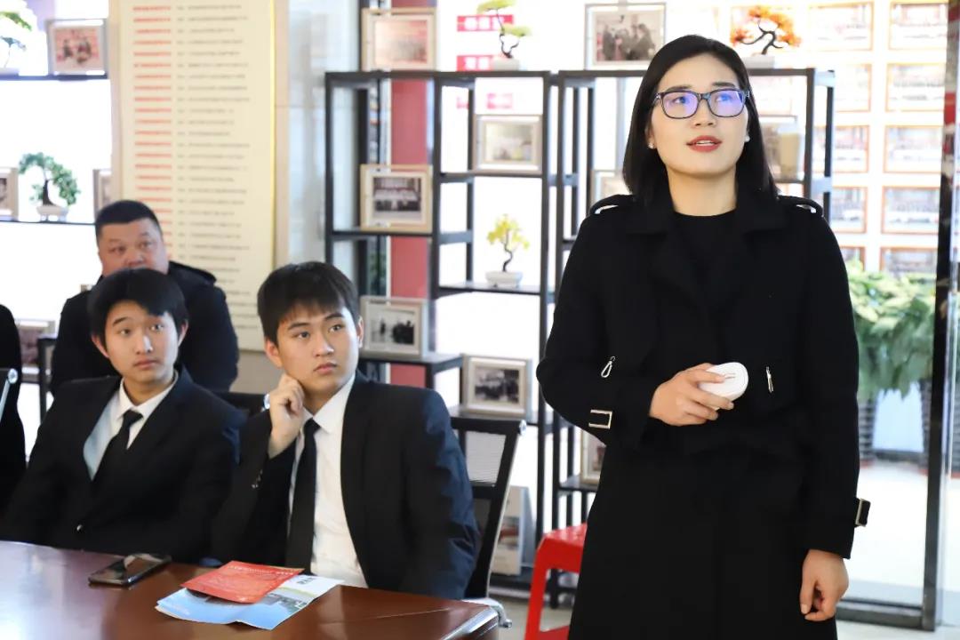 就业动态 | 安徽龙承百年餐饮管理有限公司走进安徽新东方招聘,这样的就业支持太给力啦!