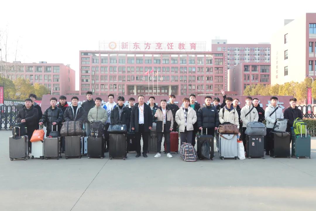 挥别校园,梦想起航——金典19-06班毕业欢送会