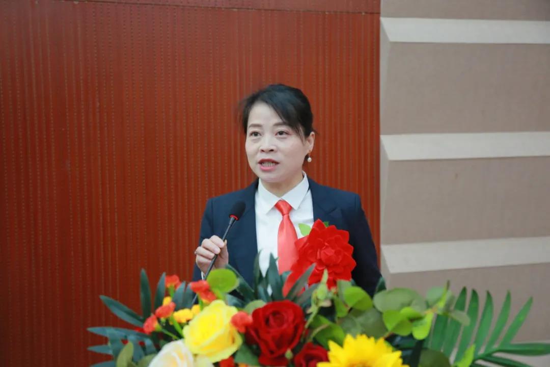 “虎虎生威·展我芳华”安徽新东方2022年新春年会欢乐落幕!