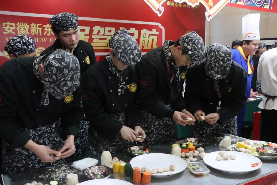 安徽新东方偶像团PK赛来袭,今天出道的原来是他们!