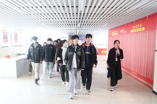 新生开学季,欢乐研学游,精彩未来从安徽新东方启航