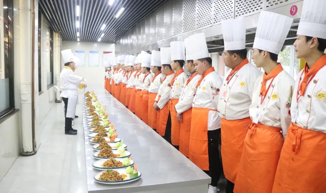 当青春在安徽新东方翻涌时……