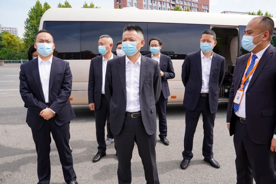 齐心协力 共克时艰丨吴伟董事长一行检查指导安徽新东方等院校防疫工作