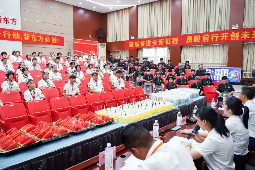 关怀备至,情系新生 | 安徽新东方开展新生慰问活动