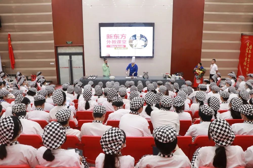 【外籍大师进校园】带你走进纯正的意式甜品