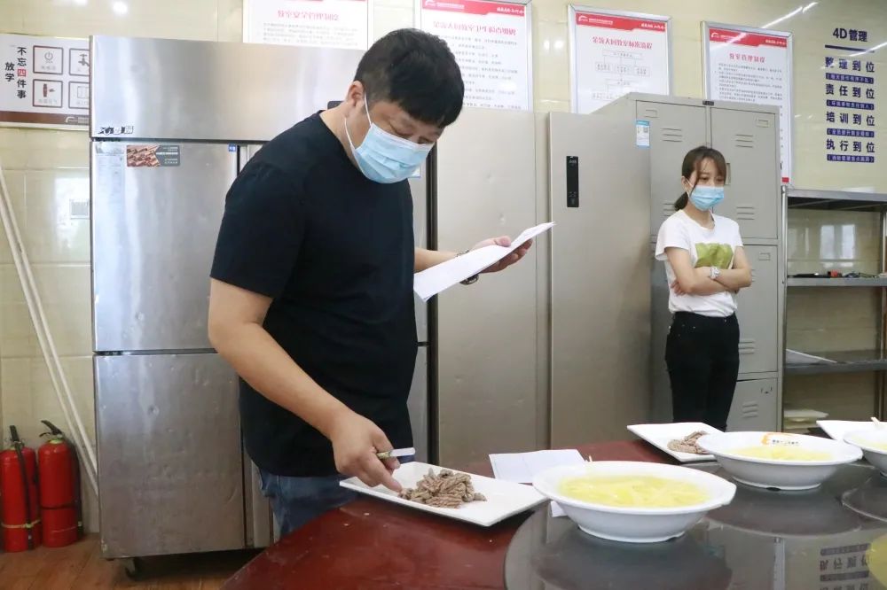 走进企业,走向未来|安徽新东方学子赴徽宴楼参观学习!